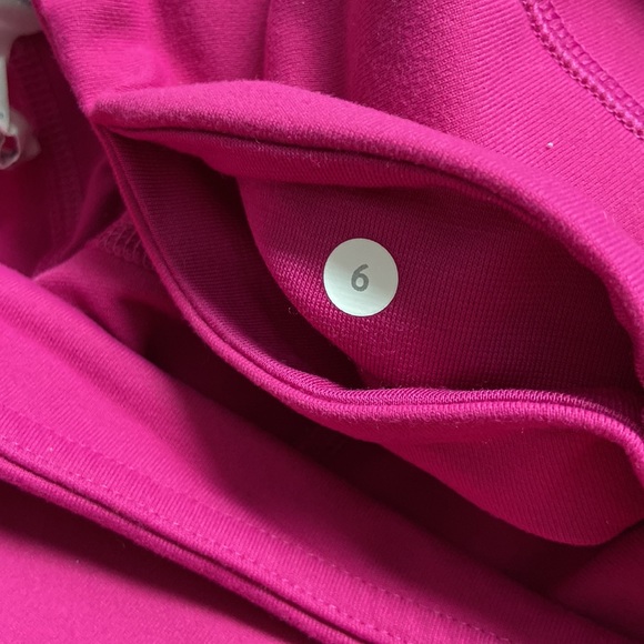 Pink lululemon wonder unders size 6 - Picture 3 of 5